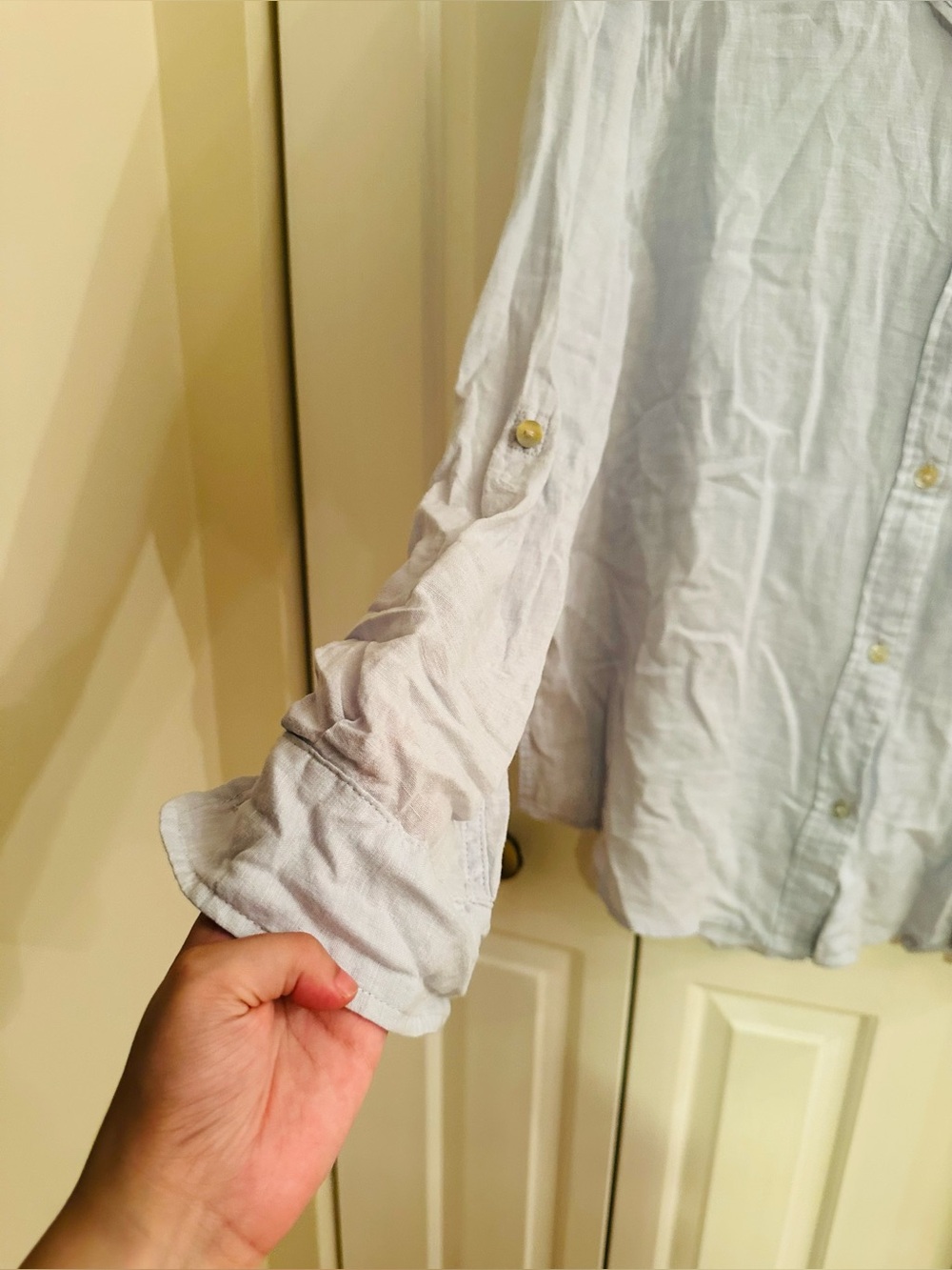 Lola River Light Blue Button-Down Linen Shirt - size M. - Picture 3 of 9